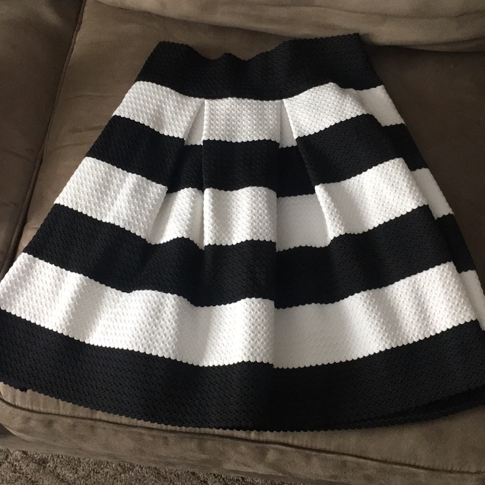 Xhileration Skirt.  S/P